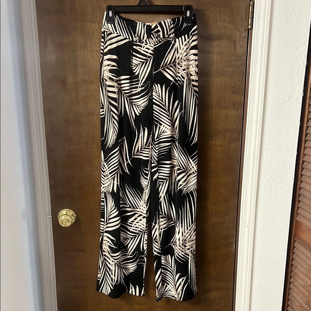 Black and White Leaf Print Pants